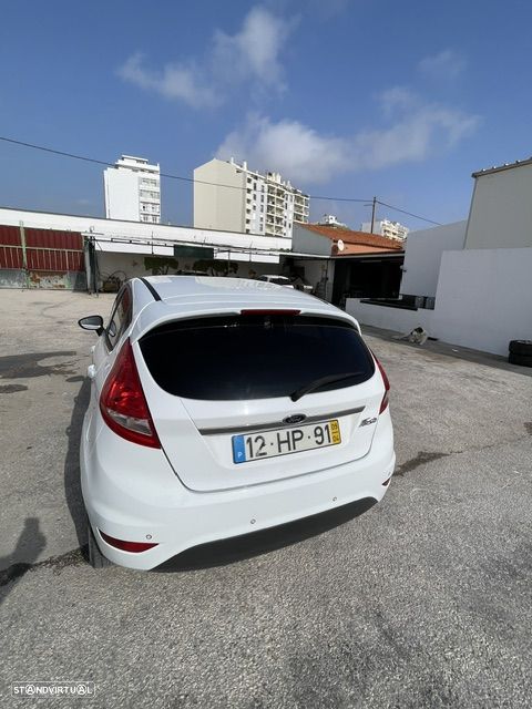 Ford Fiesta 1.25 Titanium 124g - 7