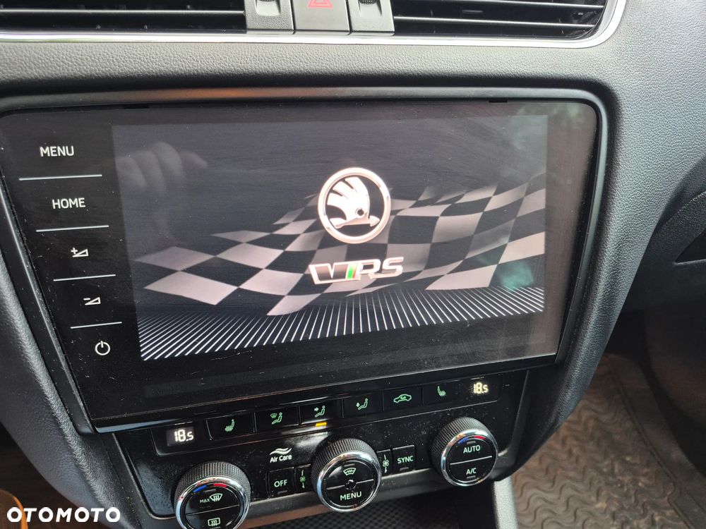 Skoda Octavia 2.0 TDI RS DSG - 18