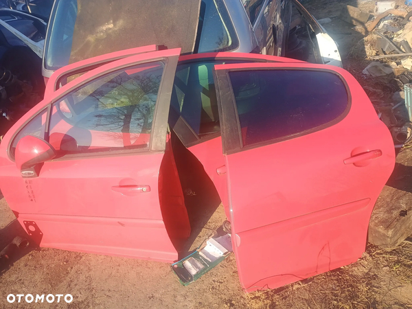 Peugeot 207 SW drzwi klapa tył zderzaki htb oraz kombi