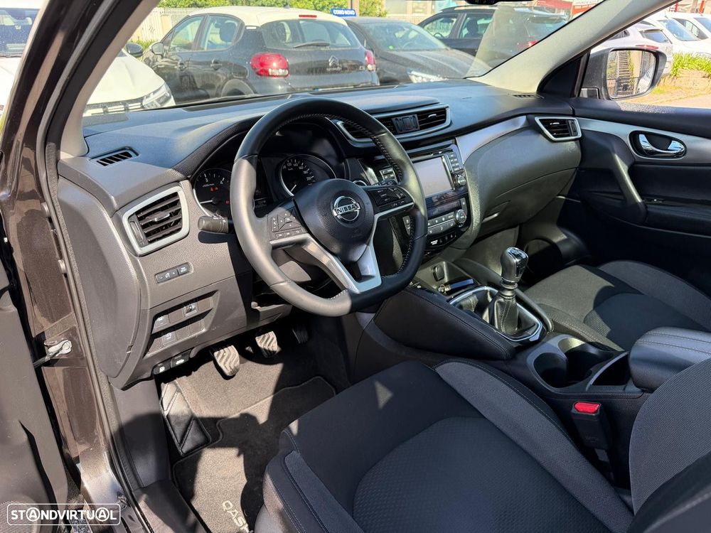Nissan Qashqai 1.5 dCi N-Connecta J18 - 9