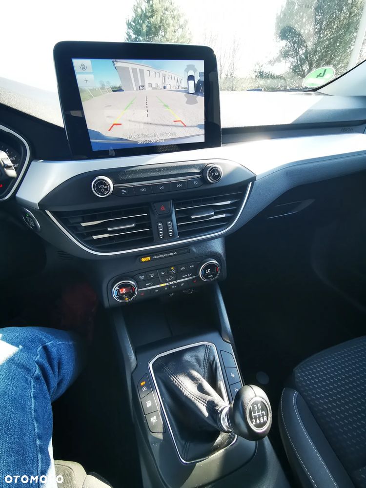 Ford Focus 1.0 EcoBoost STart-Stopp-System TITANIUM X - 10