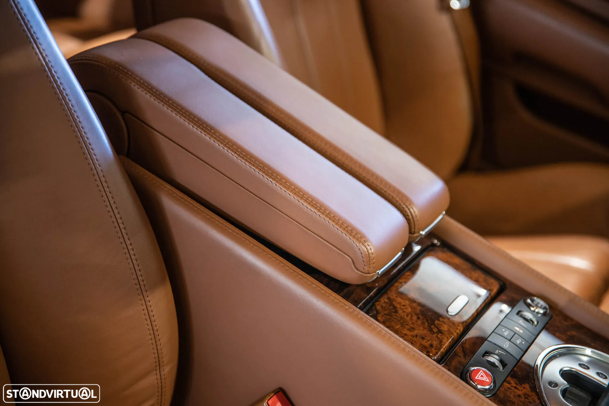 Bentley Continental GT - 27