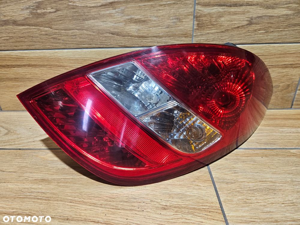 Hyundai I20 I Lampa Prawy Tył Prawa Tylna - 2