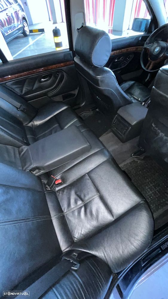 BMW 520 d Touring - 17