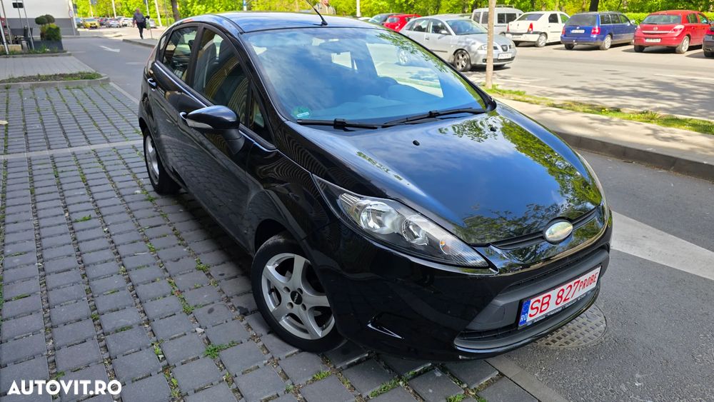 Ford Fiesta 1.4i Titanium - 5