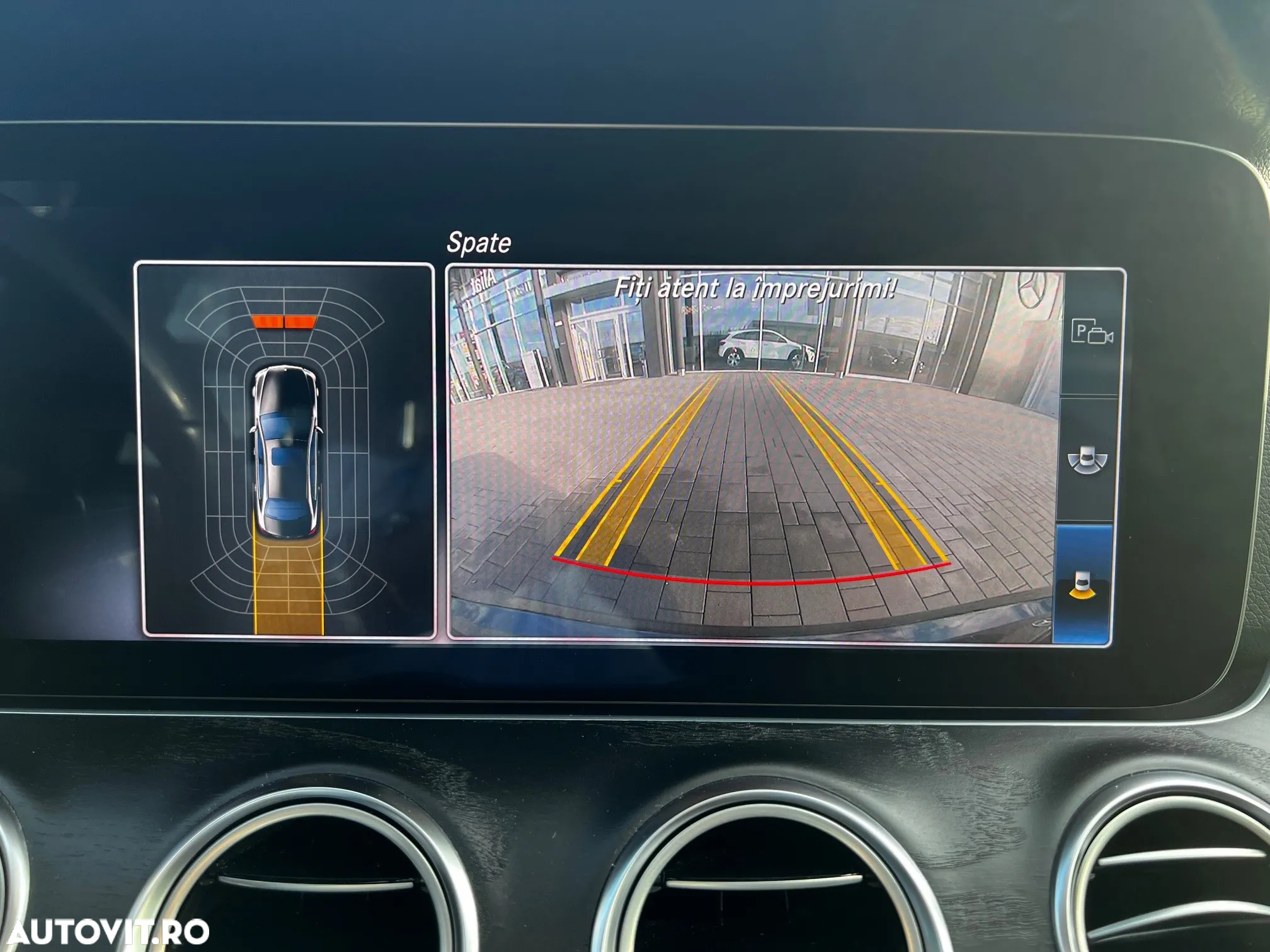 Mercedes-Benz E 220 d 4MATIC Aut. - 25
