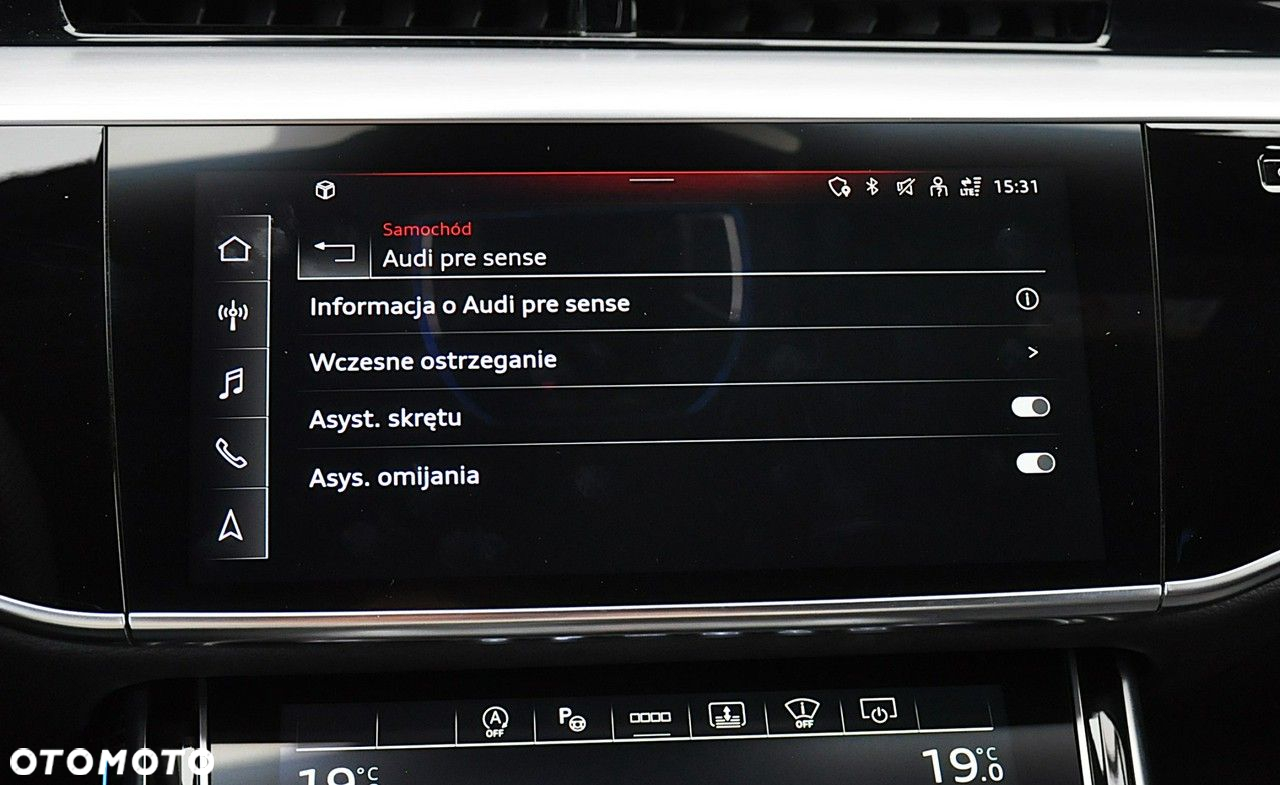 Audi A8 - 37