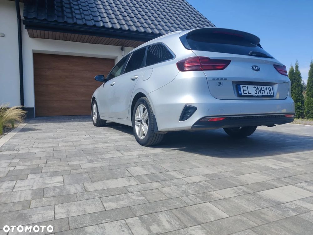 Kia Ceed 1.6 CRDi SCR L DCT - 5
