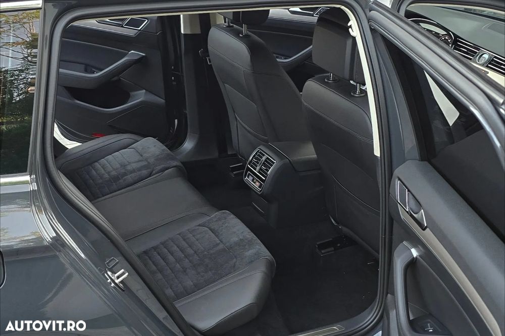 Volkswagen Passat 2.0 TDI DSG Highline - 17