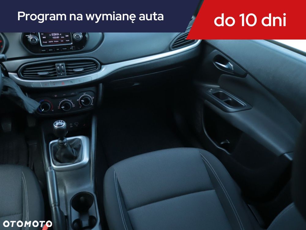 Fiat Tipo - 10