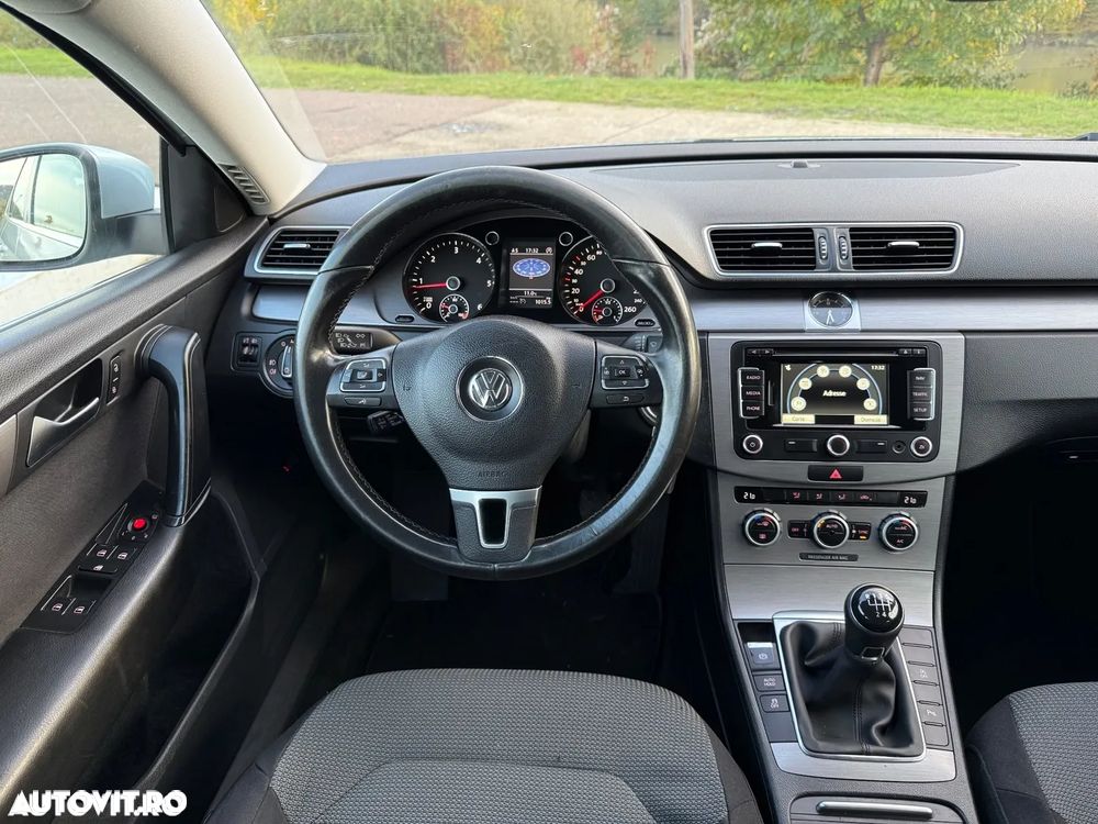 Volkswagen Passat Variant 2.0 Blue TDI SCR Comfortline - 1