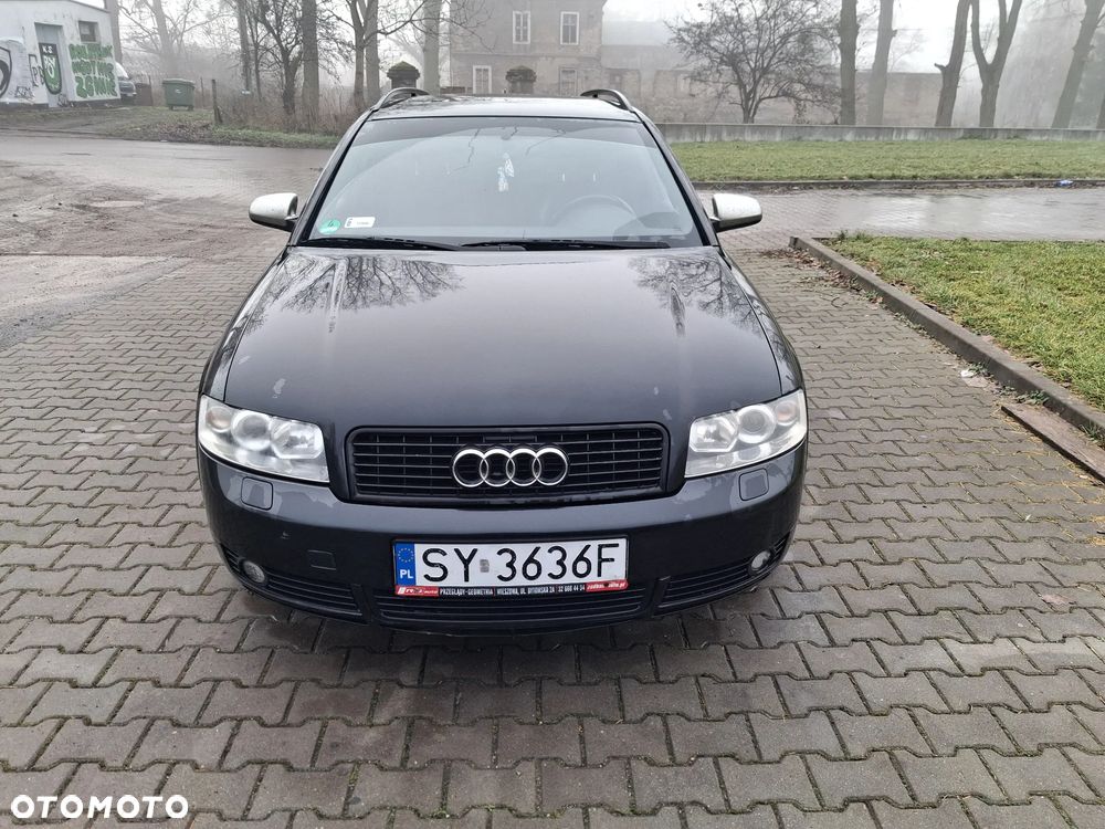 Audi A4 Avant 3.0 quattro - 1