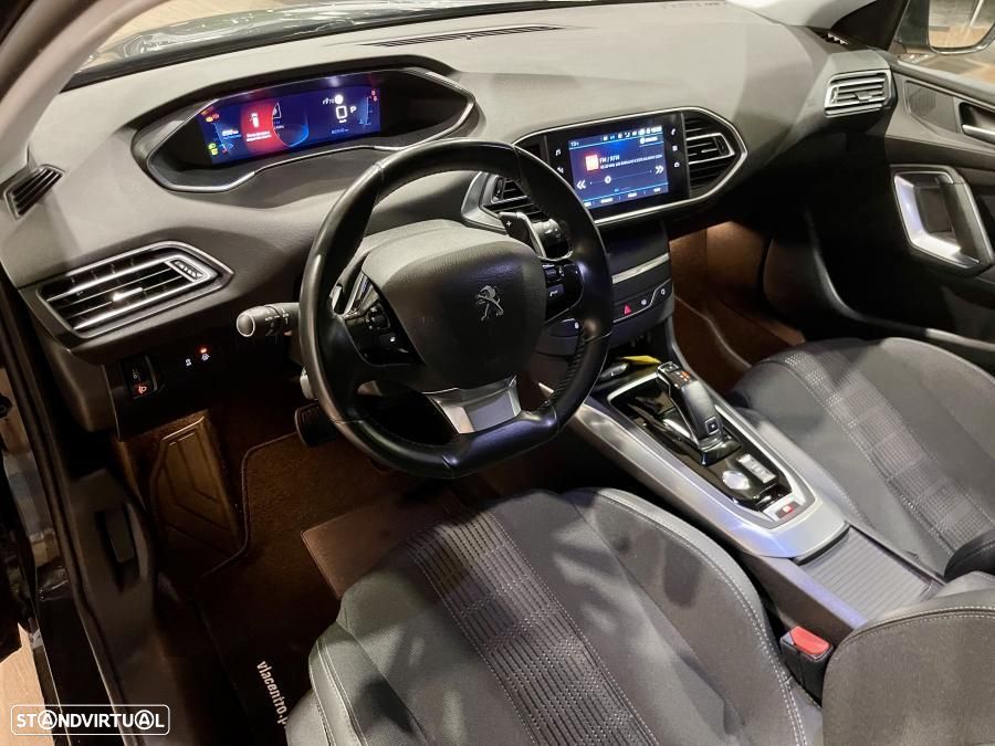 Peugeot 308 1.2 PureTech Allure Pack EAT8 - 9