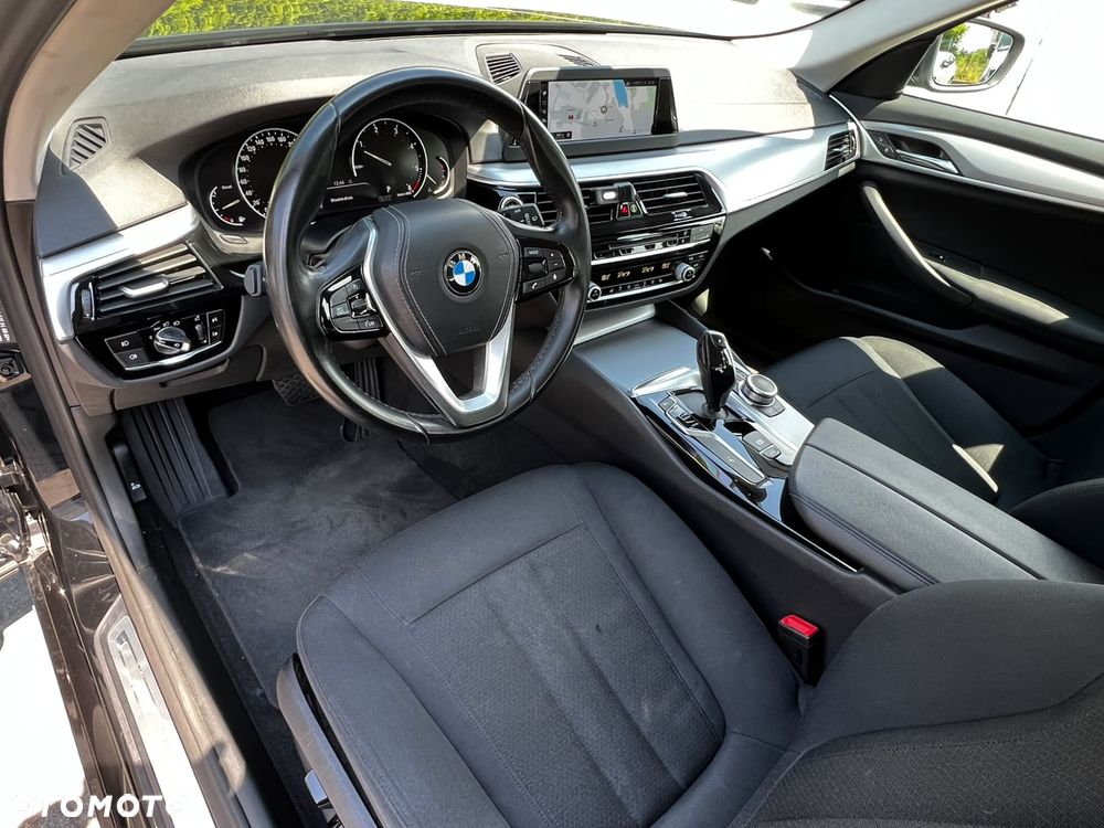 BMW Seria 5 520d - 9