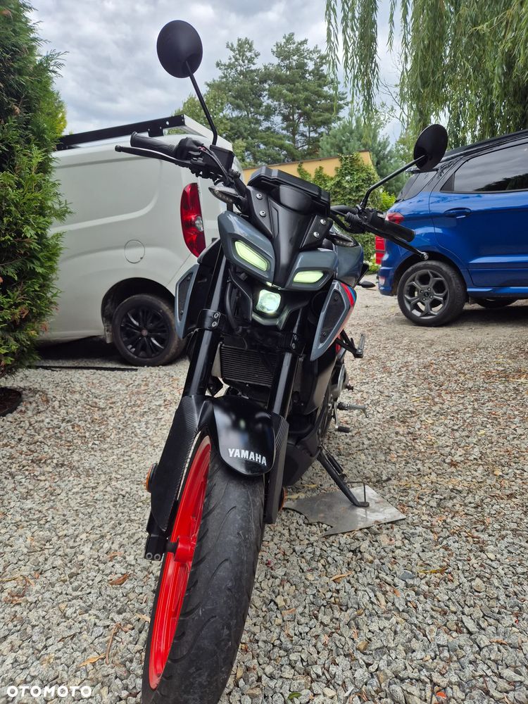 Yamaha MT - 14