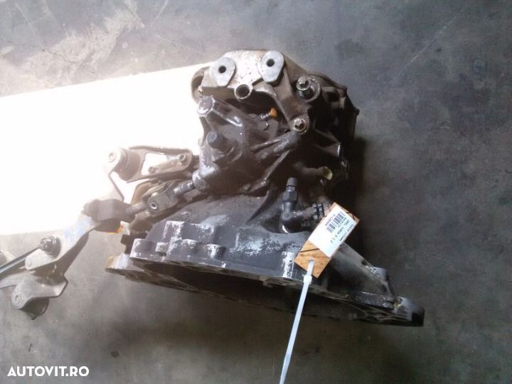 Cutie viteze Opel Corsa D 1.2 benzina,an fabr. 2008 - 1