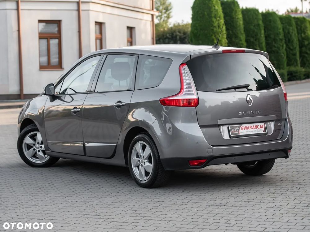 Renault Scenic 1.5 dCi Authentique - 9