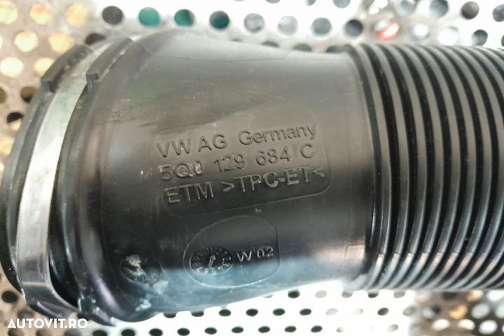 TUBUATURA ADMISIE 5Q0129684C / 05E129654K 5Q0129684C / 05E129654K Sko - 2