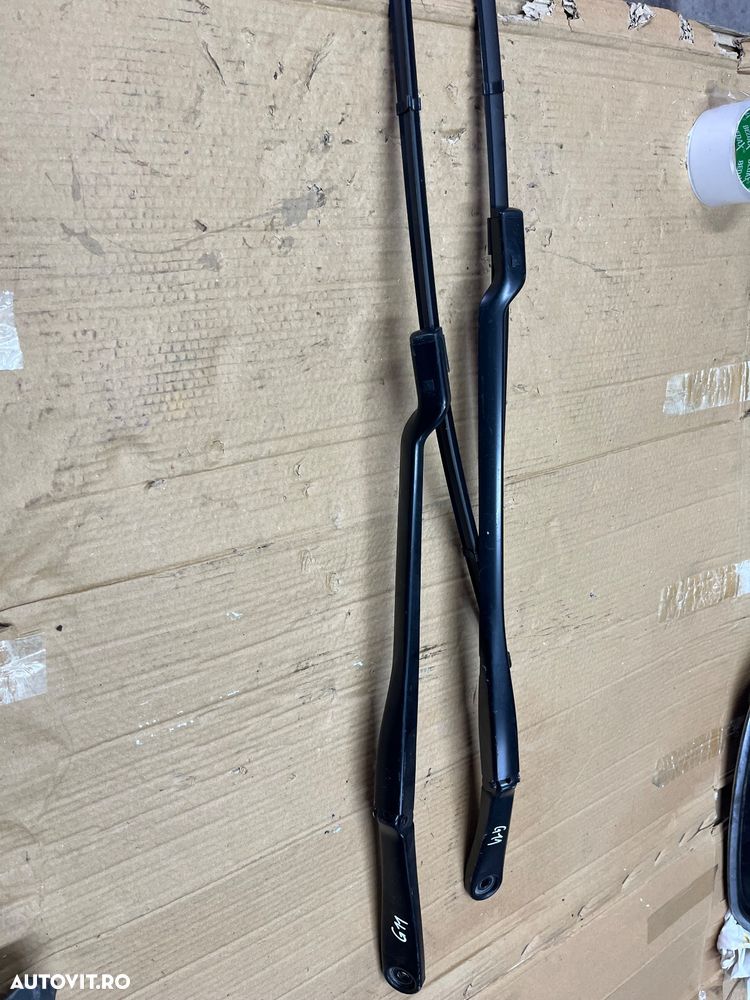 Brate Stergatoare Parbriz bmw g11 g12 - 2