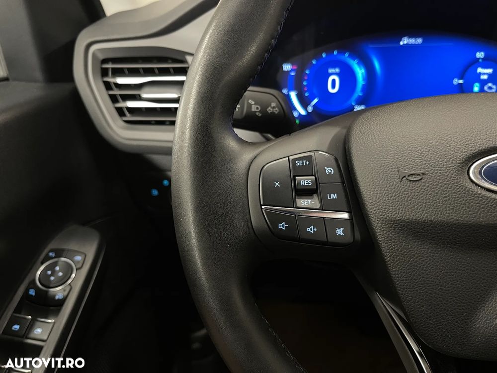 Ford Kuga 2.5 Duratec PHEV Titanium - 22
