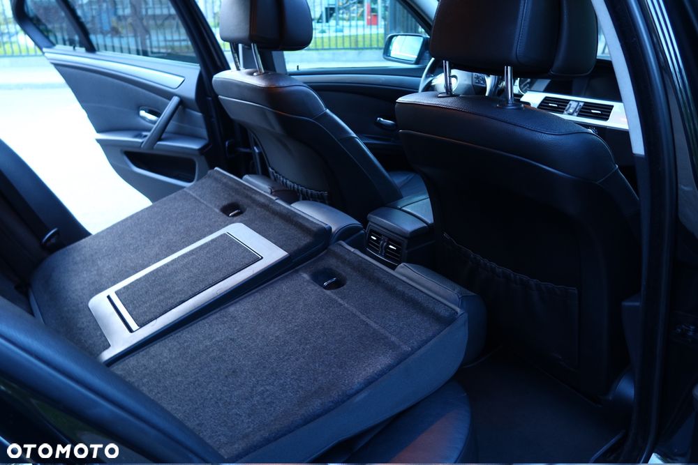 BMW Seria 5 - 23