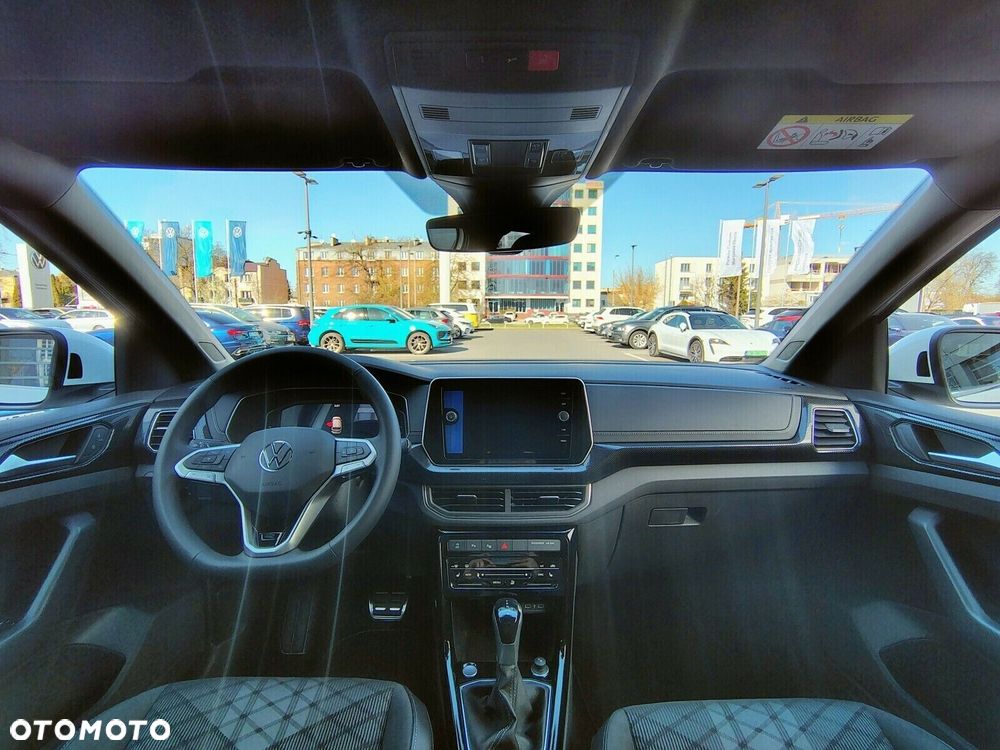 Volkswagen T-Cross - 19