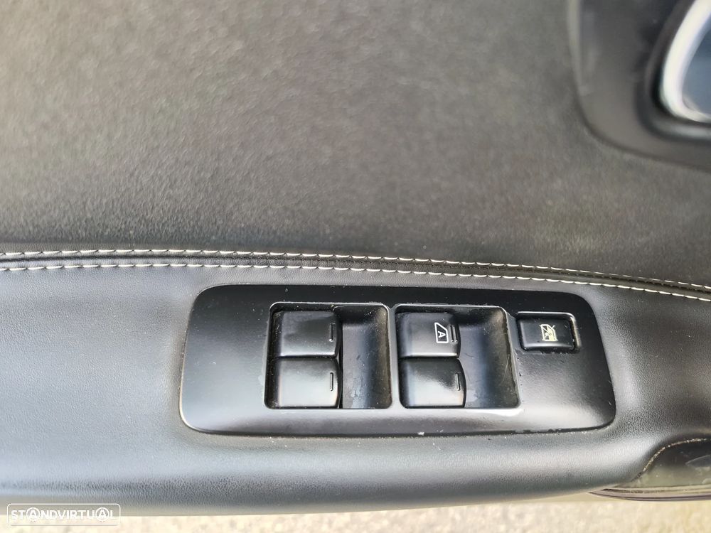 Nissan Qashqai 1.6 dCi Tekna Premium - 27