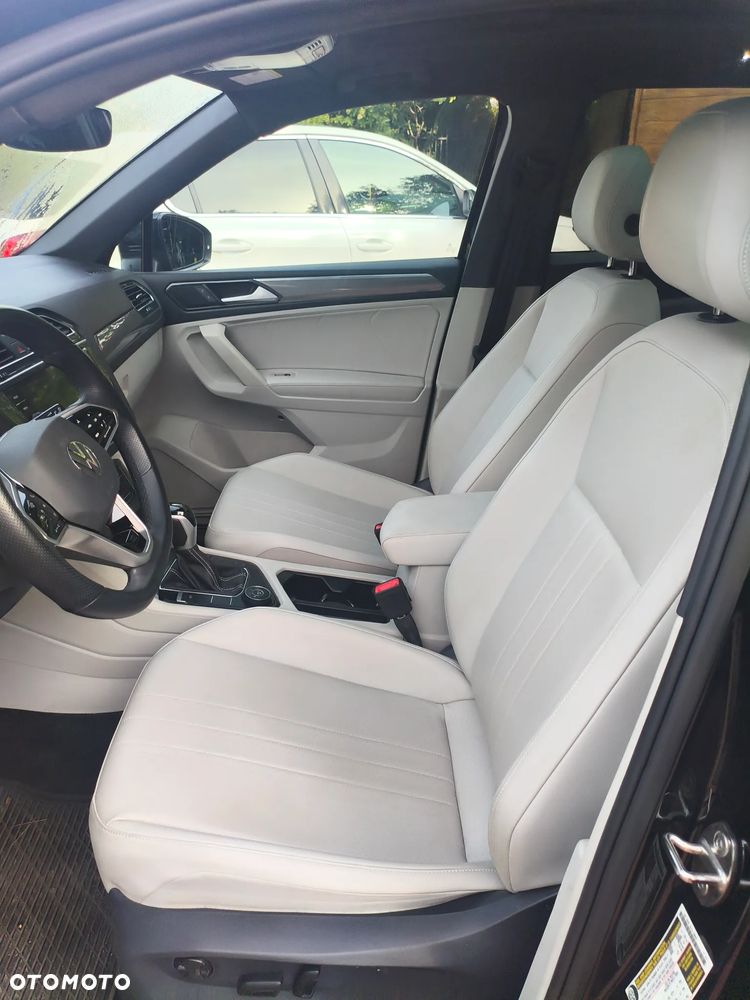 Volkswagen Tiguan 2.0 TSI 4Mot R-Line DSG - 30