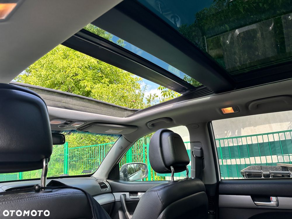 Kia Sorento 2.0 CRDI M - 23