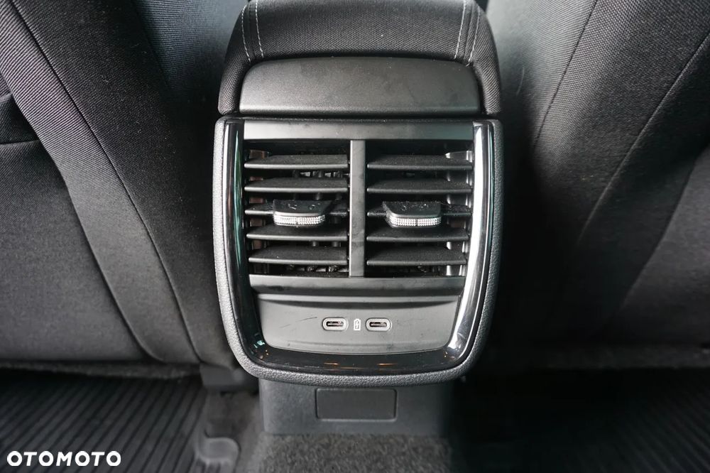 Skoda Kamiq 1.0 TSI Edition 130 DSG - 32