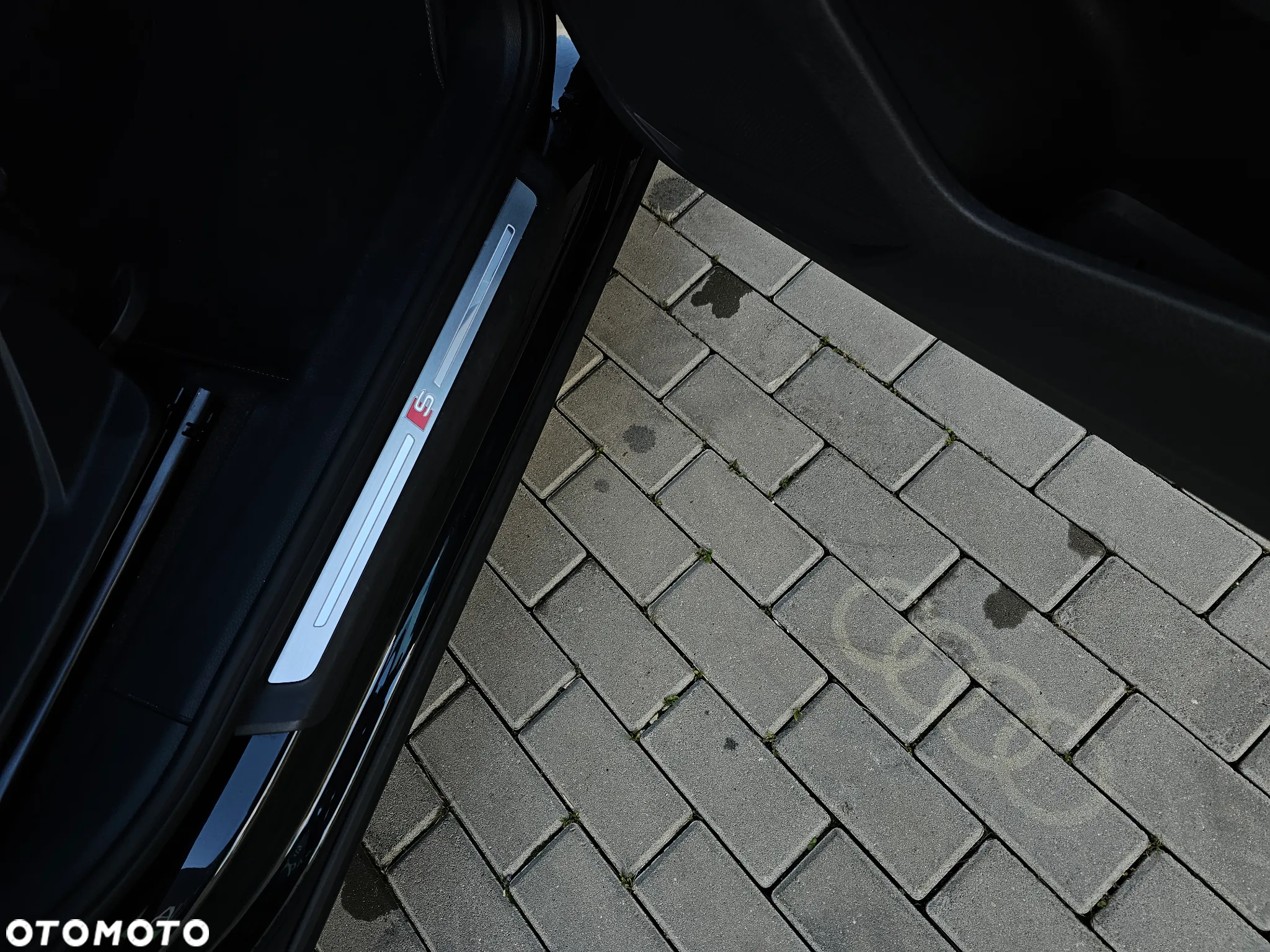 Audi Q3 Sportback 35 TDI quattro S tronic S line - 38