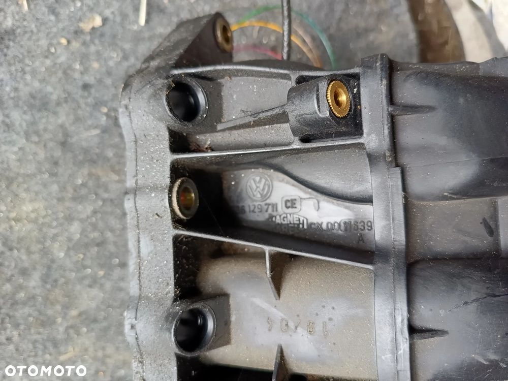 KOLEKTOR SSĄCY VW GOLF IV LEON A3 1,4 036129711CE - 3