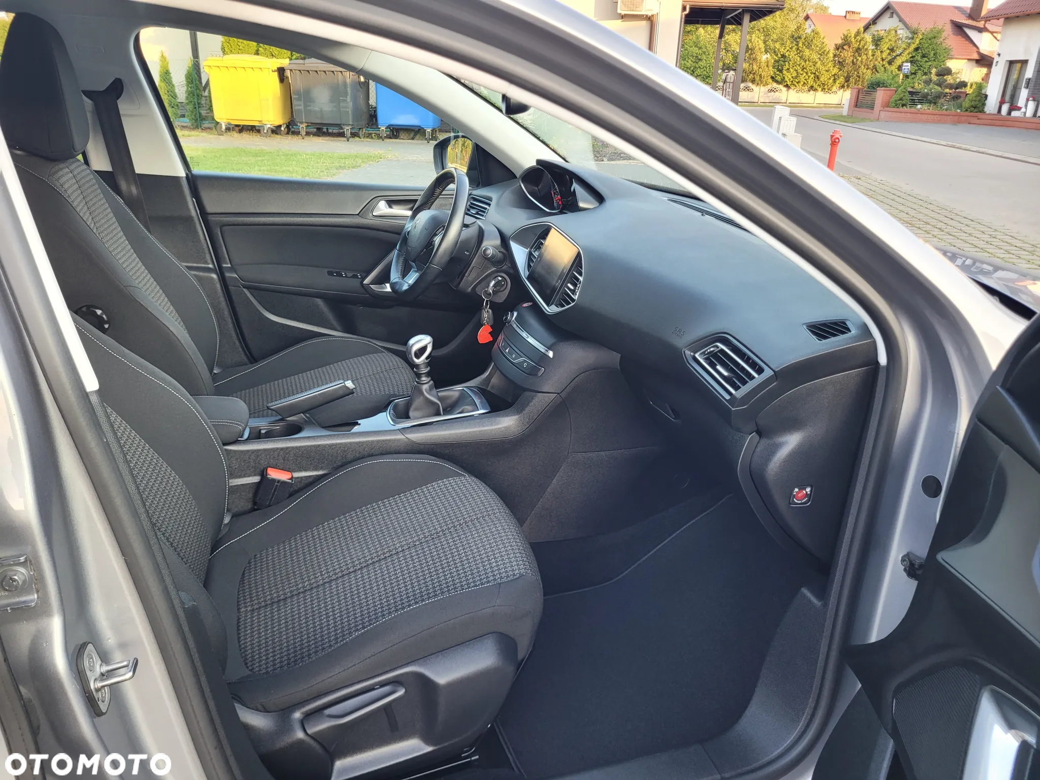 Peugeot 308 1.5 BlueHDi Business Line S&S - 30