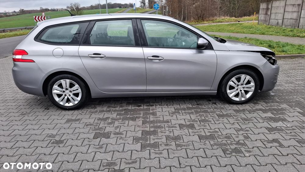Peugeot 308 PureTech 130 GPF Stop & Start Allure - 7