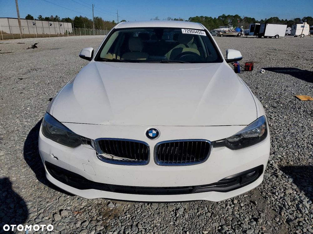 BMW Seria 3 320i - 20