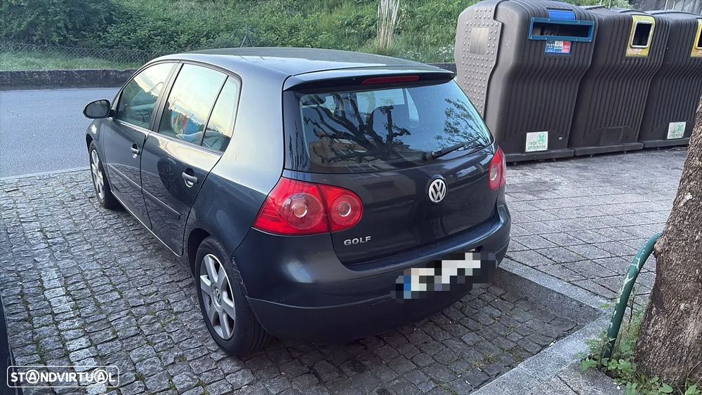 VW Golf - 4
