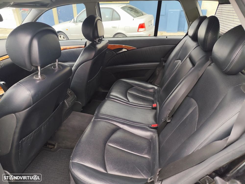 Mercedes-Benz E 220 CDi Elegance - 10