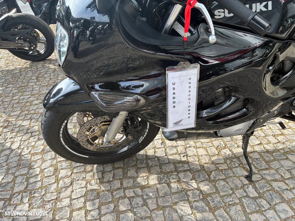 Suzuki GSX 750 F - 7