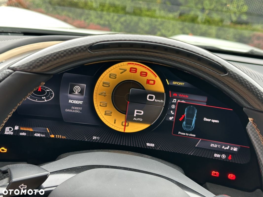 Ferrari Roma - 15
