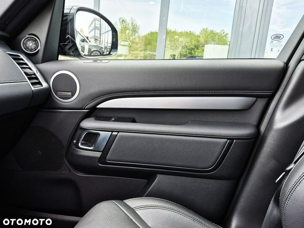 Land Rover Discovery 3.0 D250 mHEV Dynamic SE - 37