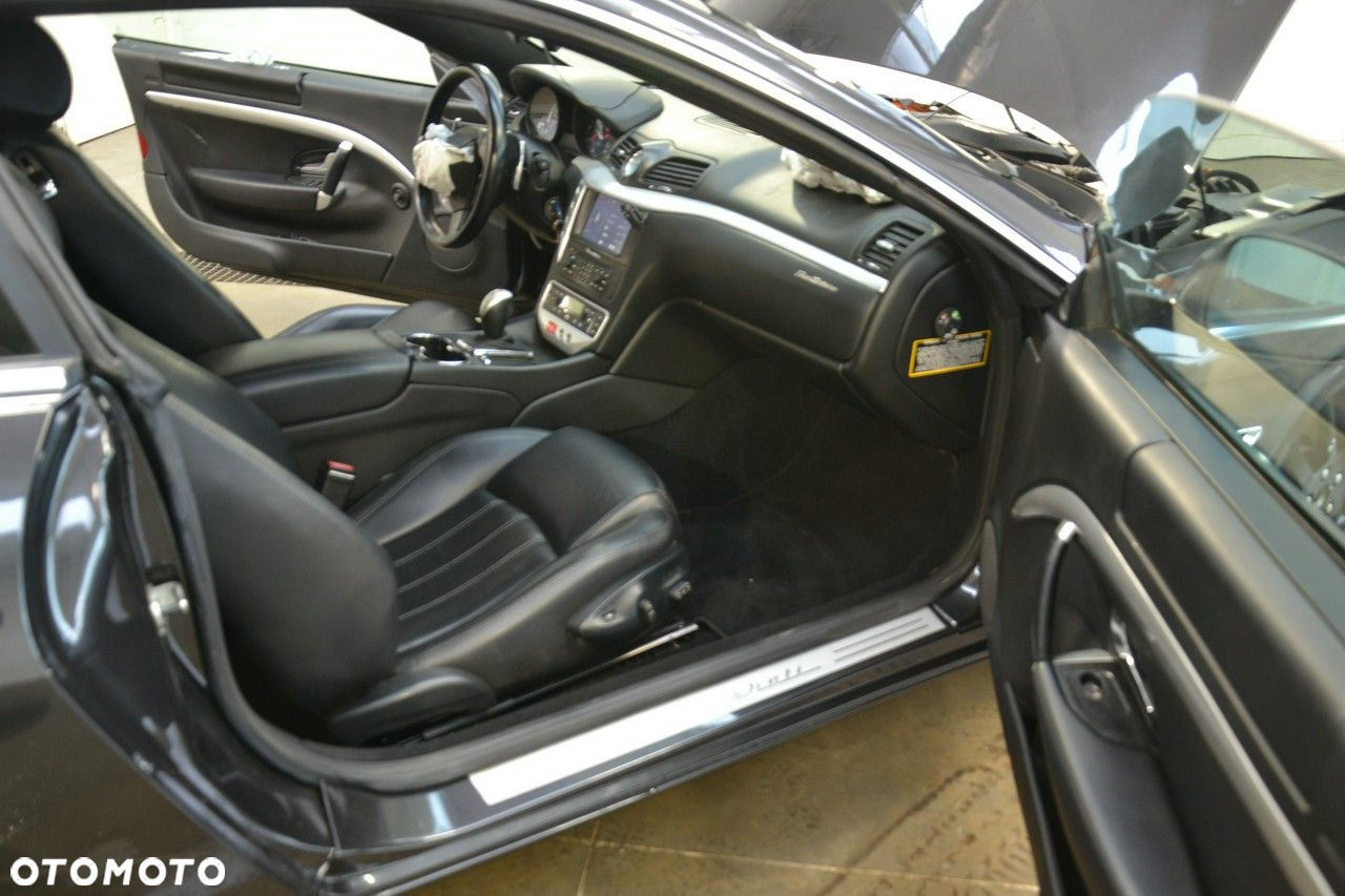 Maserati GranTurismo - 33