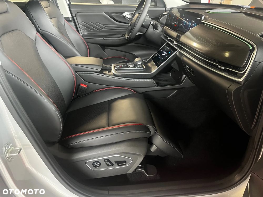 BAIC 7 1.5T Luxury DCT - 9