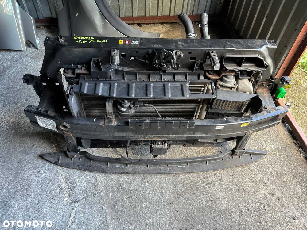 Kia Stonic Pas przedni Wzmocnienie czołowe chłodnice Komplet radar