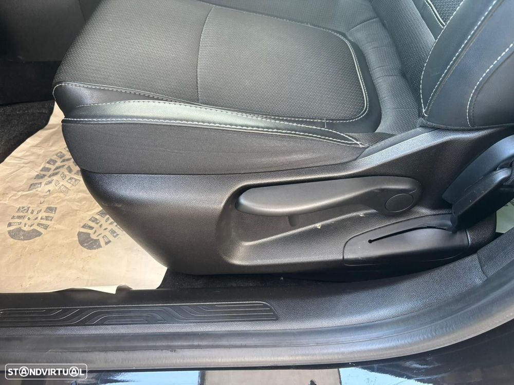 Renault Mégane 1.6 Plug-In Intens - 19