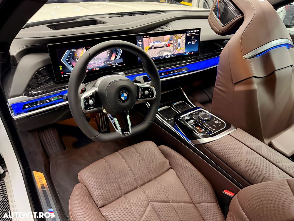 BMW Seria 7 740d xDrive MHEV - 19