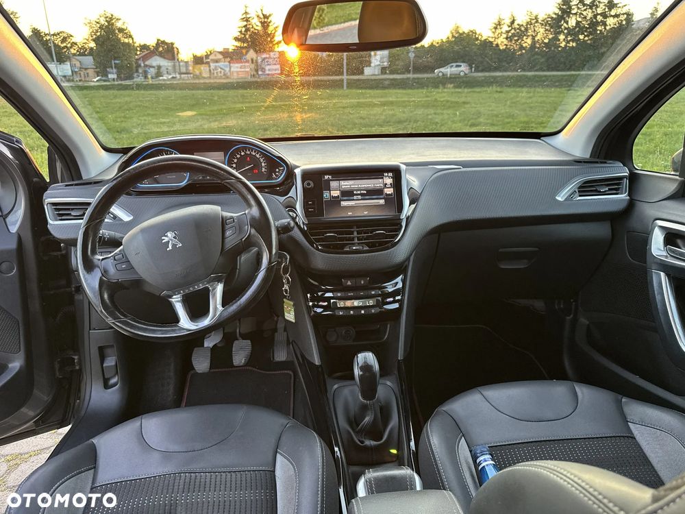 Peugeot 2008 1.2 Pure Tech Crossway S&S - 22