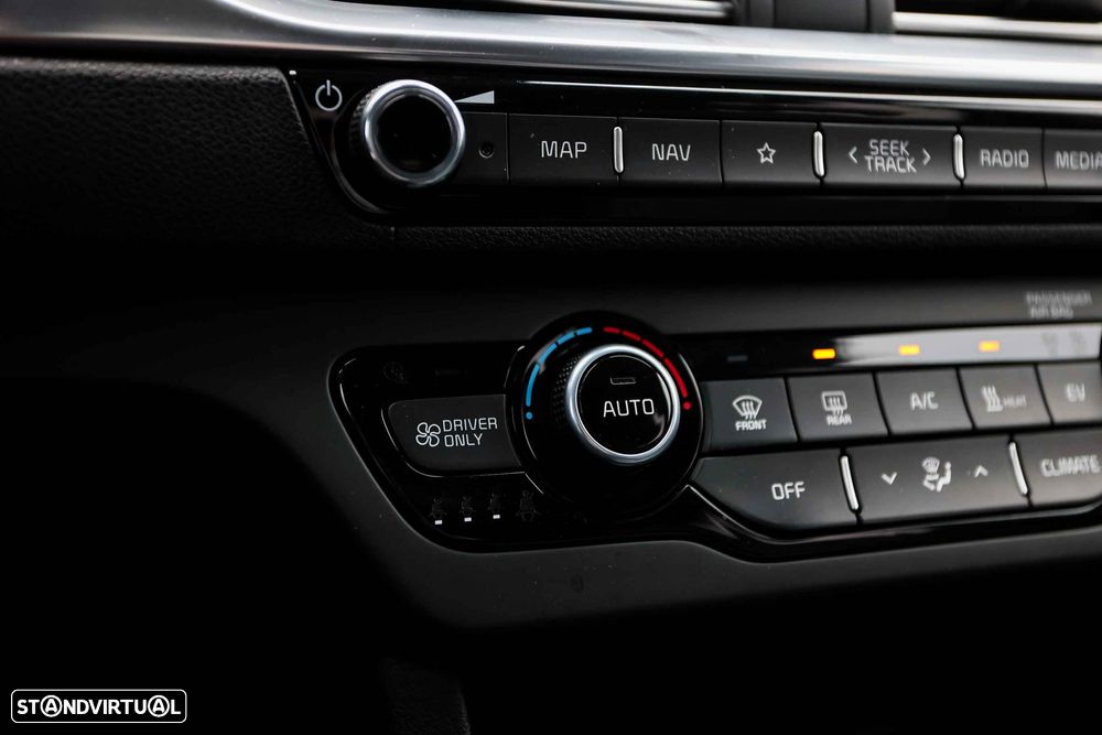 Kia e-Niro 39.2kWh Move 39 - 53