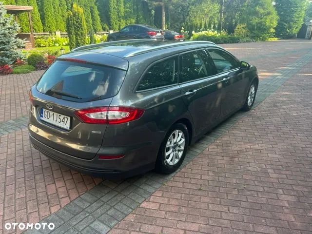 Ford Mondeo 1.5 TDCi ECOnetic Start-Stopp Business Edition - 4