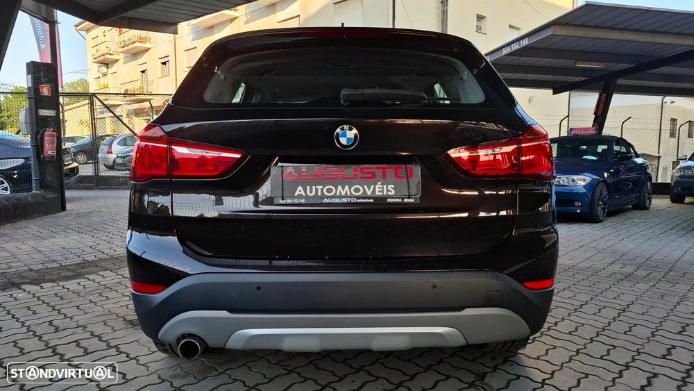 BMW X1 16 d sDrive Line Sport - 16