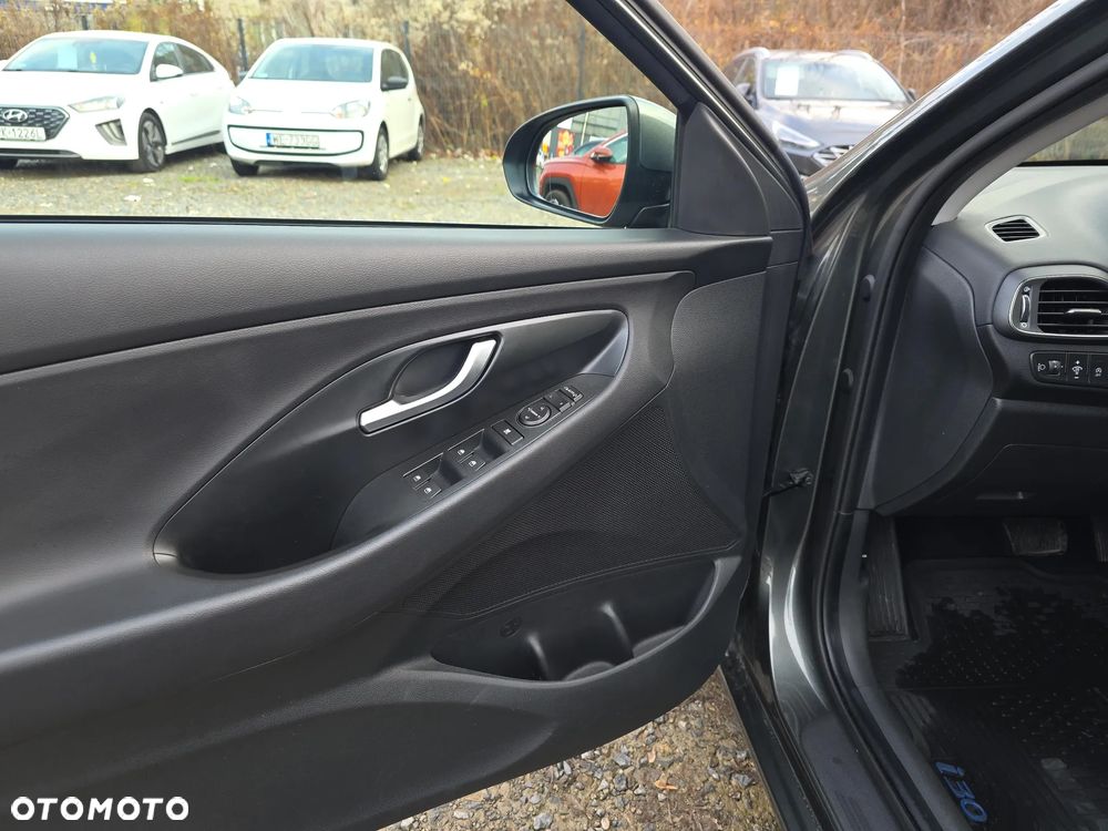 Hyundai i30 1.0 T-GDI Modern DCT - 10